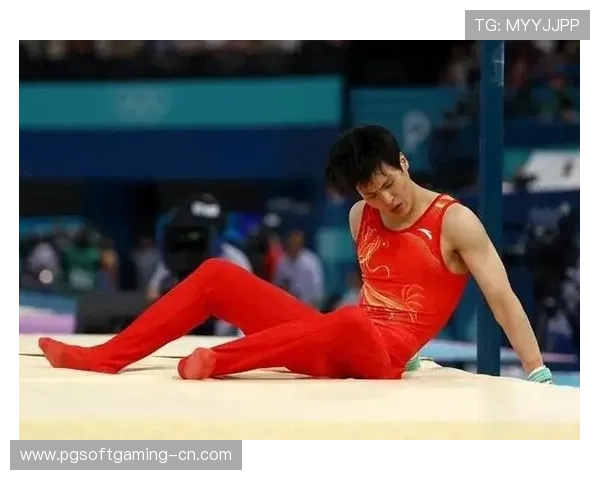 伦敦奥运会体操男团决赛：中国队凭借完美表现力压群雄摘金